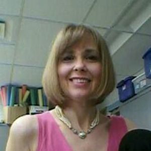 Meet your Posher, Mona