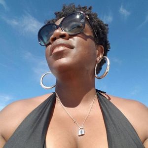 Meet your Posher, Roshonda