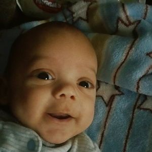 Meet your Posher, Kelly