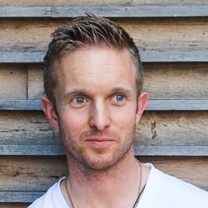 Meet your Posher, Stephen