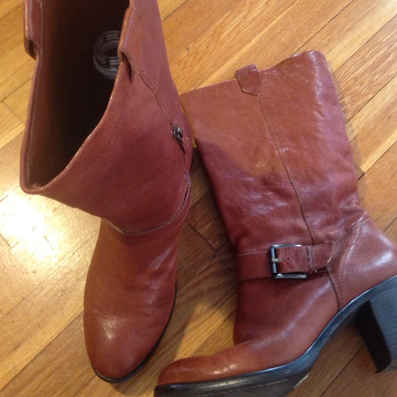 Boutique 9 Shoes - Perfect for Autumn Mid Calf Leather Boot