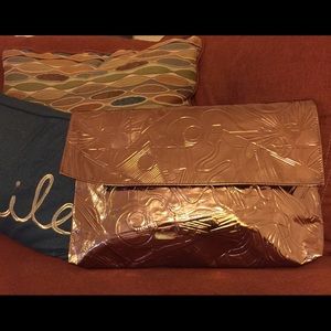 Oversized Metallic Clutch
