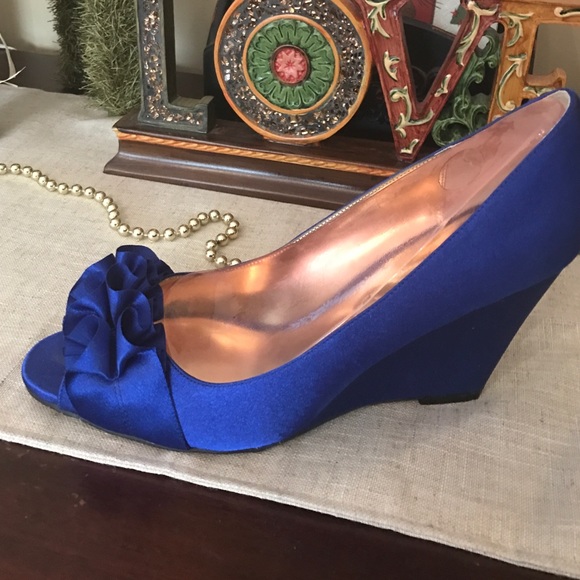 satin royal blue shoes