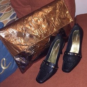 Black with Gold Studs Go Max Pumps