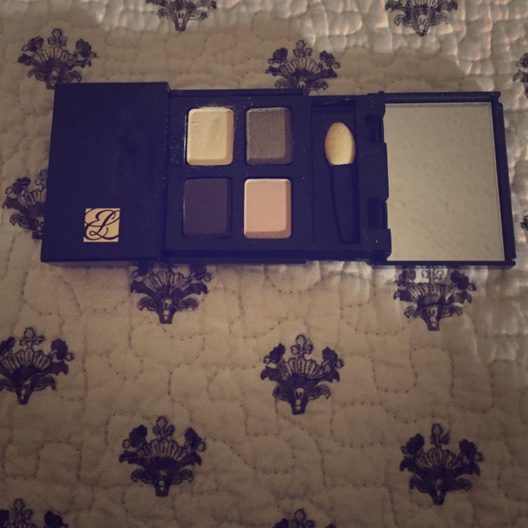 Estée Lauder eyeshadow