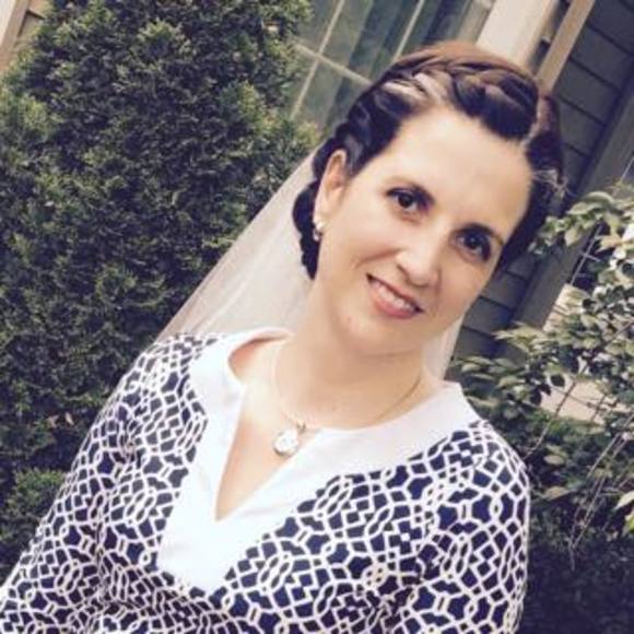 Meet your Posher, Tricia - Picture 1 of 1