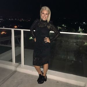 Meet your Posher, Amber