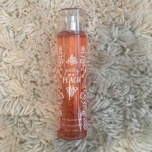 Pretty as a Peach fine fragrance mist