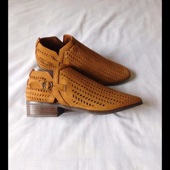 Shoes - Divine Cognac Cage Boho Ankle Booties W/Buckle