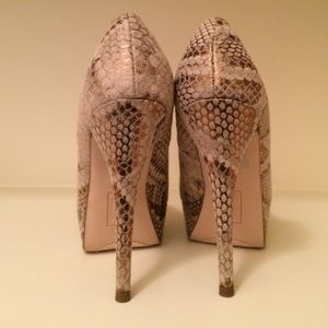 Faux snake skin heels ACT FAST OFF 2 GW 2mrw