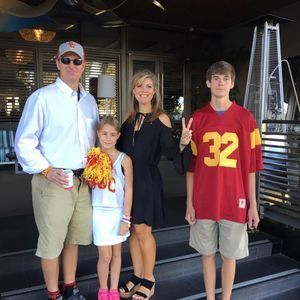 Meet your Posher, Leigh