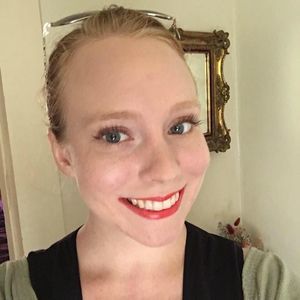 Meet your Posher, Alexandra