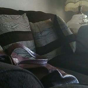 Meet your Posher, Monique