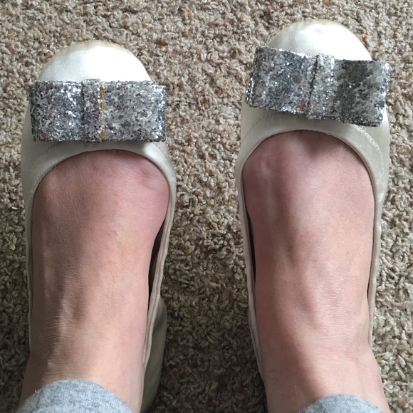 Kate Spade Cayman slippers!!!