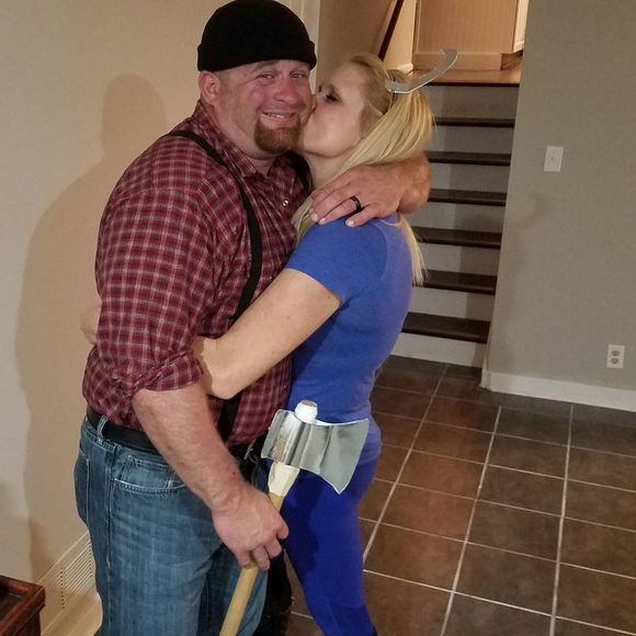 Meet your Posher, Mallory