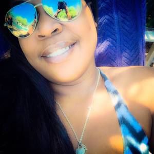 Meet your Posher, Janelle