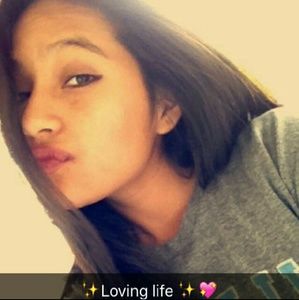 Meet your Posher, Bella