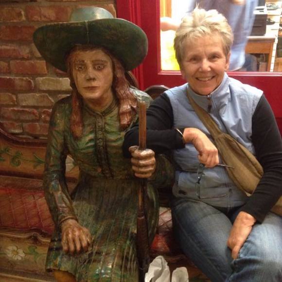 Meet your Posher, Wendy - Picture 1 of 1