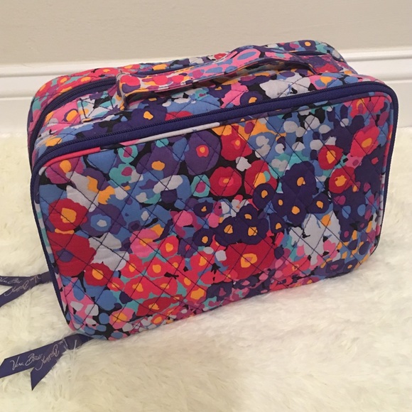 🐣Vera Bradley Cosmetic Case