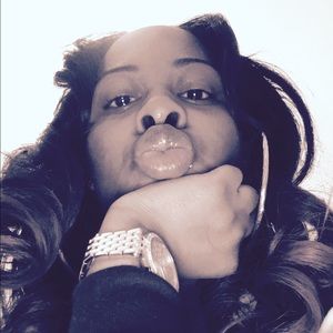 Meet your Posher, Crystal