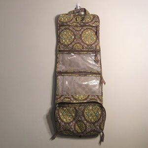 🐣Hanging Vera Bradley Cosmetic Case