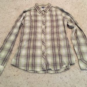 The North Face Snap Up Plaid Shirt. Size M