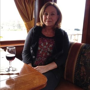 Meet your Posher, Dolly
