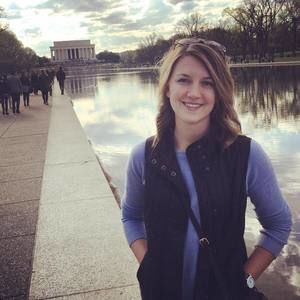 Meet your Posher, Lauren