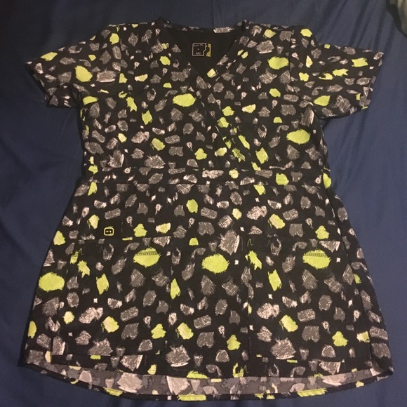 Leopard Scrub Top