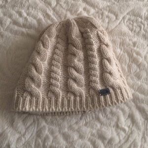 North face beanie! Worn once as in trying it on.