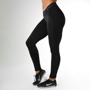 On hold Gymshark flex leggings!!
