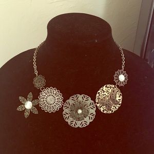 Floral necklaces (2 for 1)