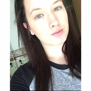 Meet your Posher, Michaela