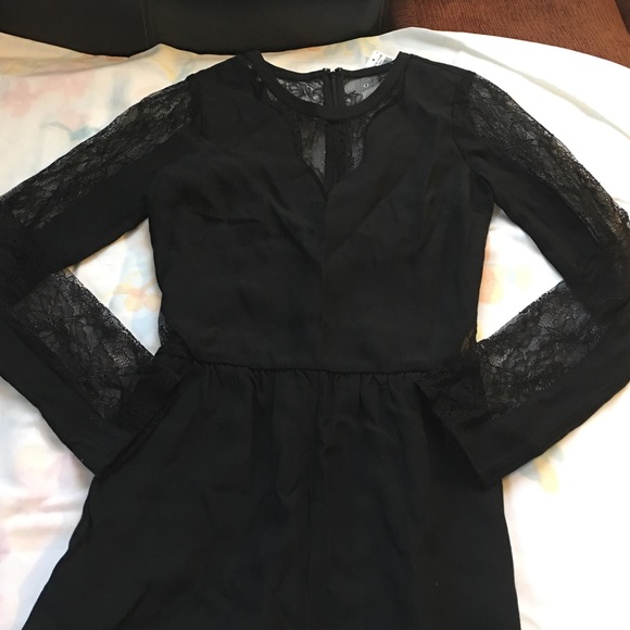 Lace detailed romper