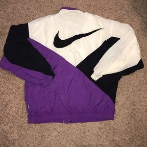 nike jacket foot locker