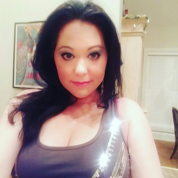 Meet your Posher, Jill - Picture 1 of 1