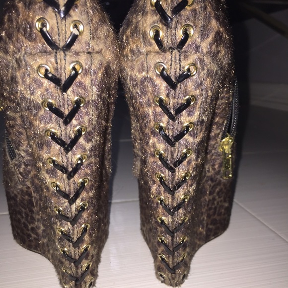 BAKERS PLATFORM ANIMAL PRINT BOOTS - Picture 2 of 2