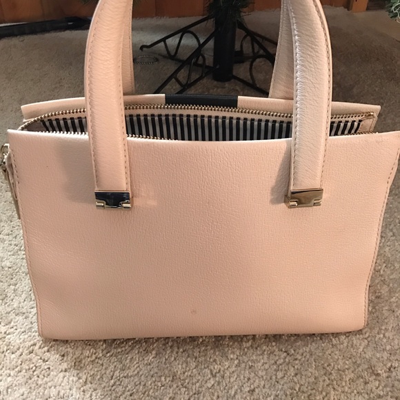 Authentic Kate Spade Purse - Picture 2 of 3