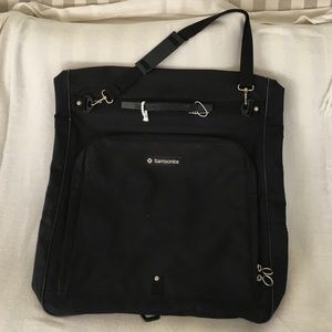 Samsonite garment travel bag.