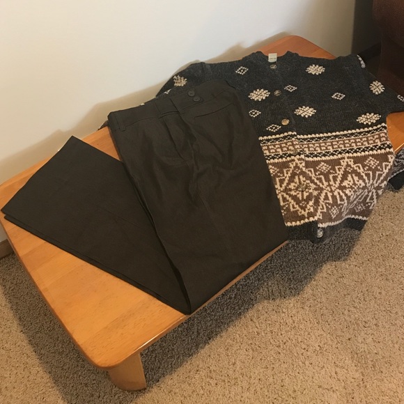 Liz Claiborne Size 10 Brown work pant