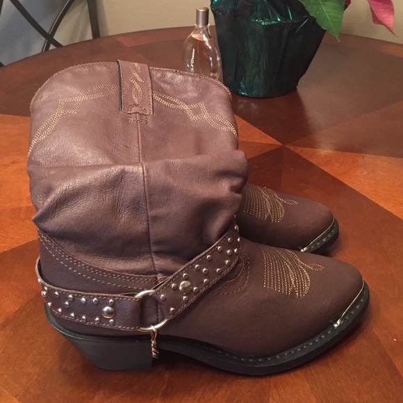 Cowboy boots - Picture 2 of 4