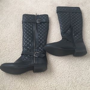 Black pleather boot