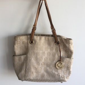 Michael Kors Jet Set medium logo tote