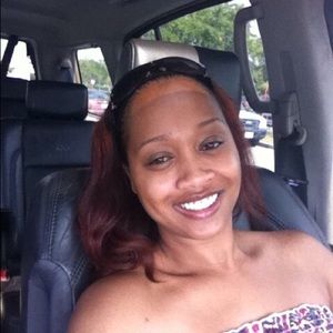 Meet your Posher, Joy