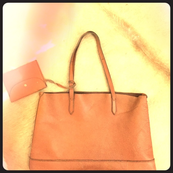 Brown leather tote bag, great for office to night!