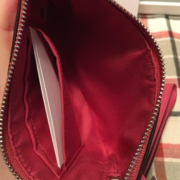 Coach pink clutch wristlet NWT - Picture 4 of 4