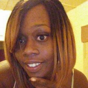 Meet your Posher, Shanel