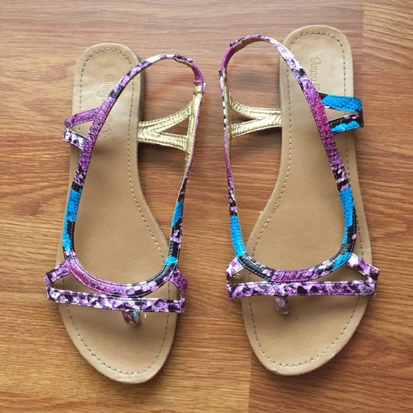 Colorful print sandals