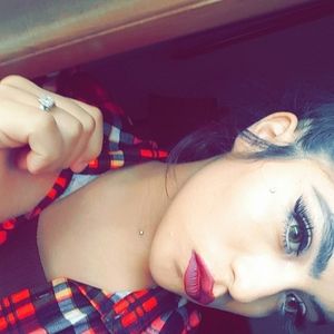 Meet your Posher, Mimi