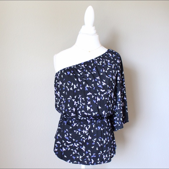 FINAL XS ⭐️ One Shoulder Black Bird Print Top - Picture 3 of 5